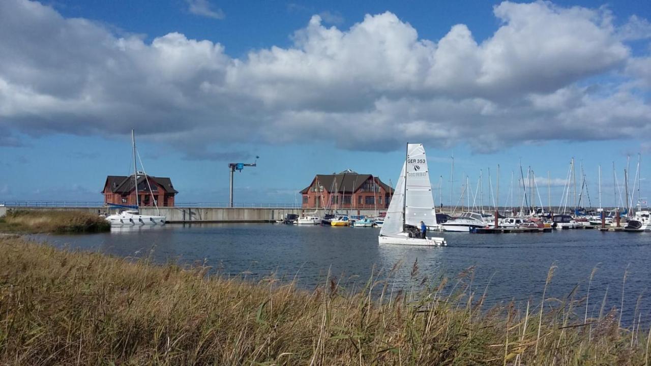 Bades Huk Marina Hotel Hohen Wieschendorf Luaran gambar
