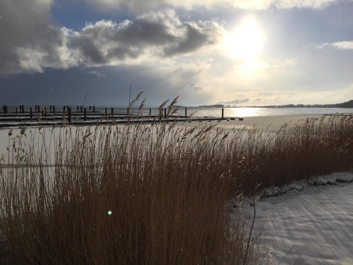 Bades Huk Marina Hotel Hohen Wieschendorf Luaran gambar